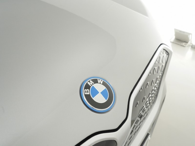 2025 (25) BMW iX1 230kW xDrive30 M Sport 65kWh 5dr Auto 5277710