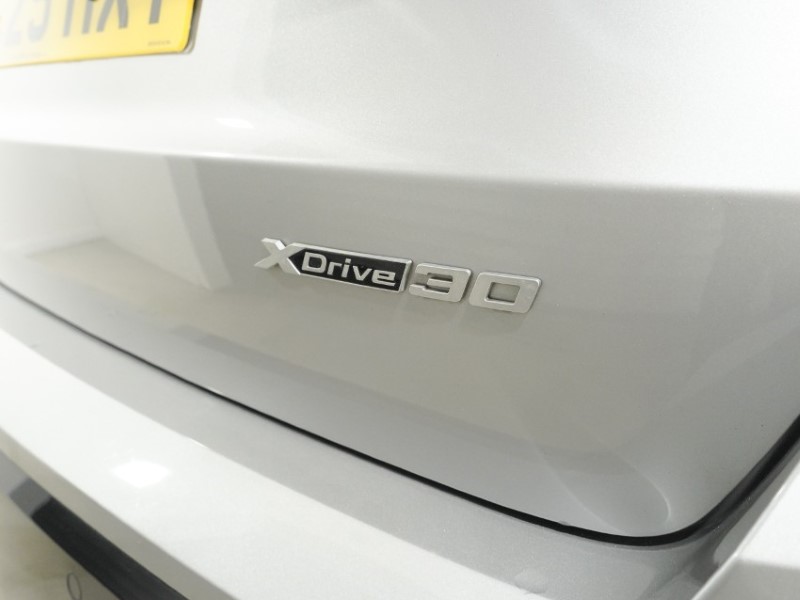 2025 (25) BMW iX1 230kW xDrive30 M Sport 65kWh 5dr Auto 5277697