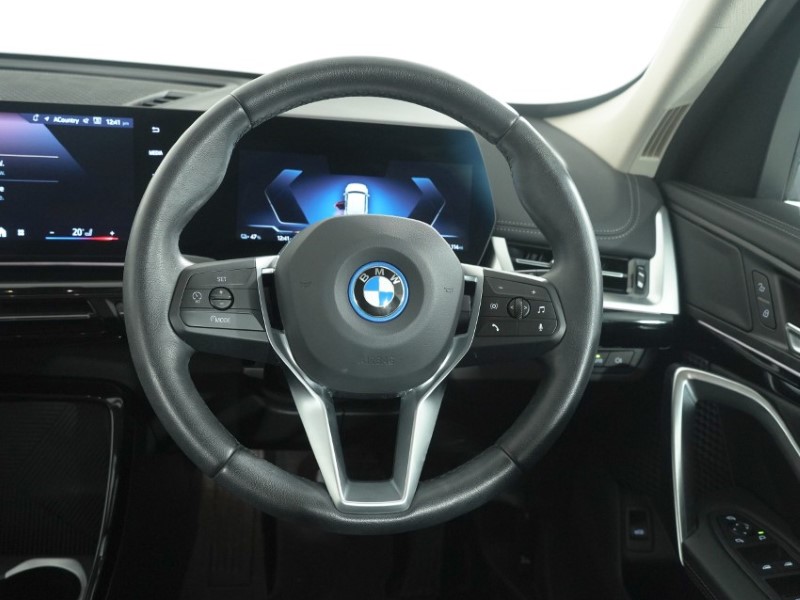 2024 (24) BMW iX1 150kW eDrive20 xLine 65kWh 5dr Auto 5271289