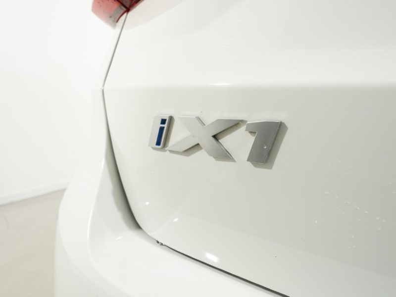 2024 (24) BMW iX1 150kW eDrive20 xLine 65kWh 5dr Auto 5271299