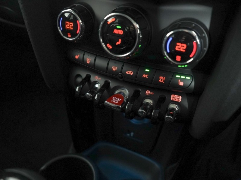 2023 (23) MINI HATCHBACK 1.5 Cooper Classic 5dr 5259655