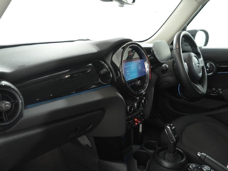 2023 (23) MINI HATCHBACK 1.5 Cooper Classic 5dr 5259638