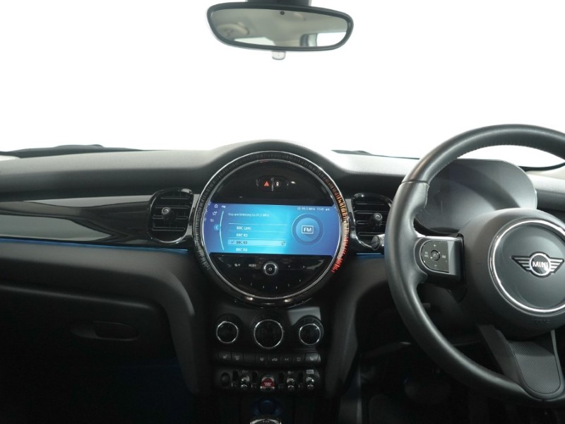 2023 (23) MINI HATCHBACK 1.5 Cooper Classic 5dr 5259641