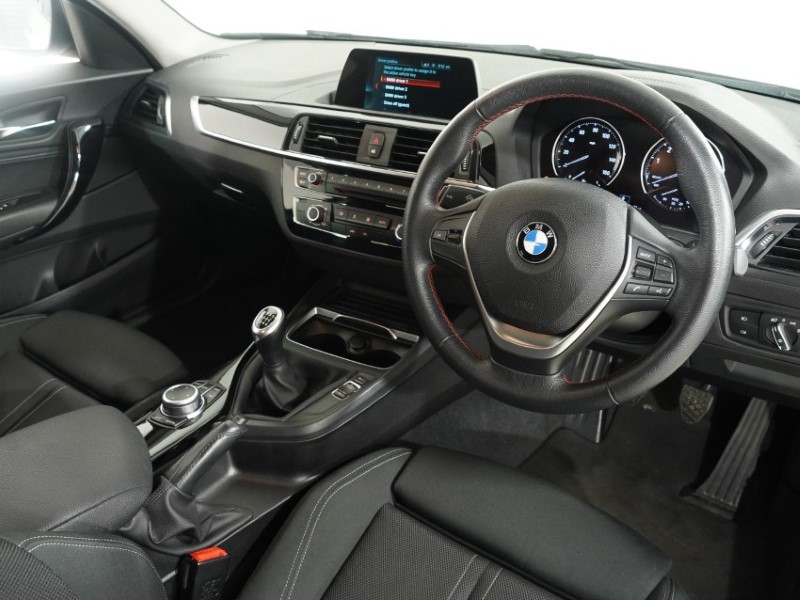 2018 (18) BMW 1 SERIES 118i [1.5] Sport 3dr [Nav] 5314564