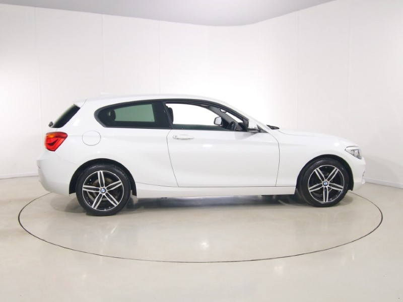 2018 (18) BMW 1 SERIES 118i [1.5] Sport 3dr [Nav] 5314603