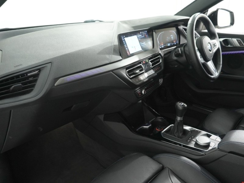 2020 (20) BMW 2 SERIES 218i M Sport 4dr 5278632