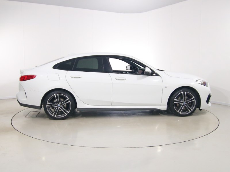 2020 (20) BMW 2 SERIES 218i M Sport 4dr 5278675