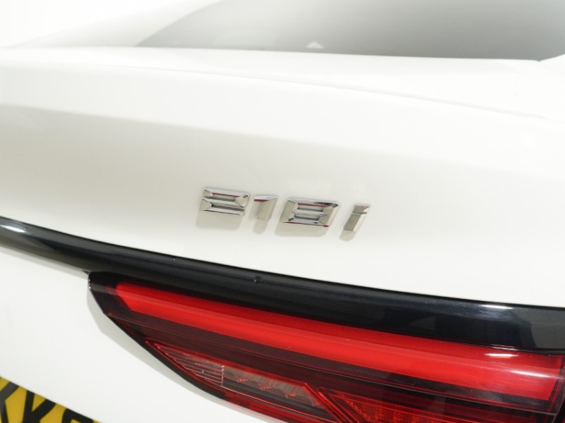 2020 (20) BMW 2 SERIES 218i M Sport 4dr 5278630