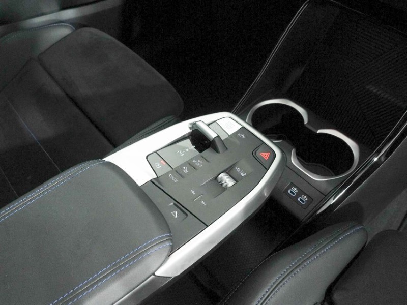 2025 (75) BMW X1 sDrive 20i MHT M Sport 5dr Step Auto 5287875