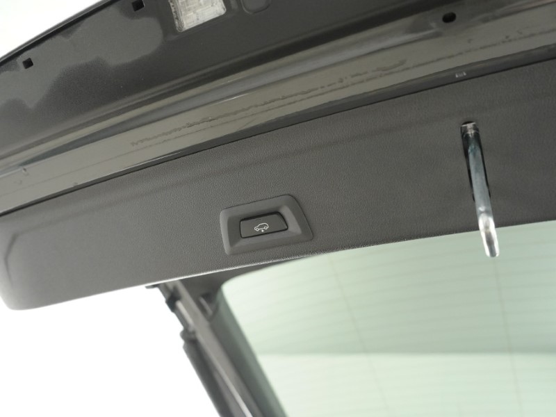 2022 (72) BMW X6 xDrive30d MHT M Sport 5dr Step Auto 5264529