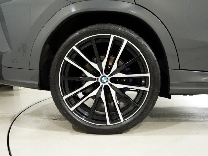 2022 (72) BMW X6 xDrive30d MHT M Sport 5dr Step Auto 5264539