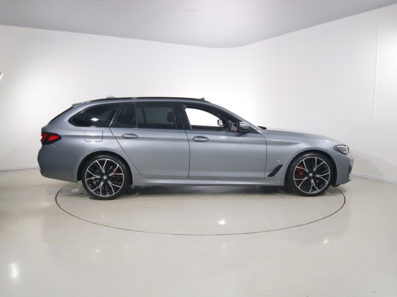 2022 (72) BMW 5 SERIES 520d MHT M Sport 5dr Step Auto 5267025