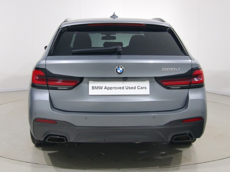 2022 (72) BMW 5 SERIES 520d MHT M Sport 5dr Step Auto 5267023