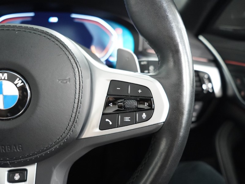 2022 (72) BMW 5 SERIES 520d MHT M Sport 5dr Step Auto 5266996