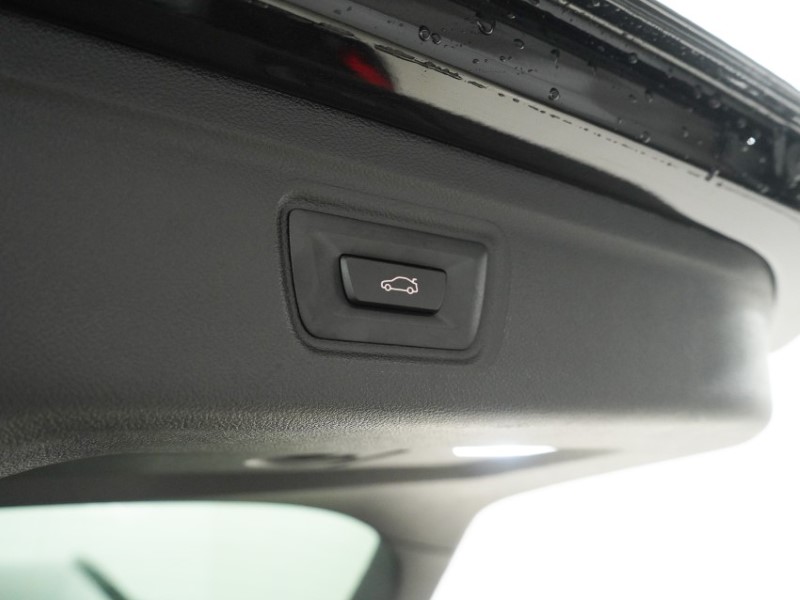 2025 (75) BMW 3 SERIES 320i M Sport 5dr Step Auto 5269711