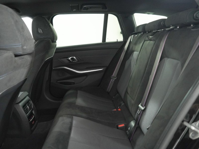 2025 (75) BMW 3 SERIES 320i M Sport 5dr Step Auto 5269707