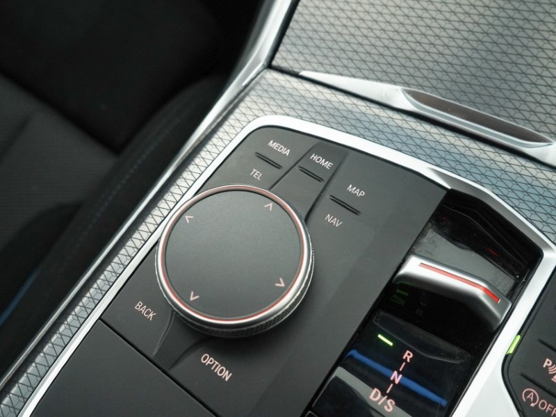 2025 (75) BMW 3 SERIES 320i M Sport 5dr Step Auto 5269682