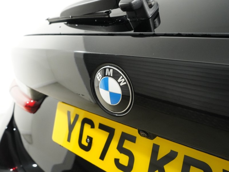 2025 (75) BMW 3 SERIES 320i M Sport 5dr Step Auto 5269665