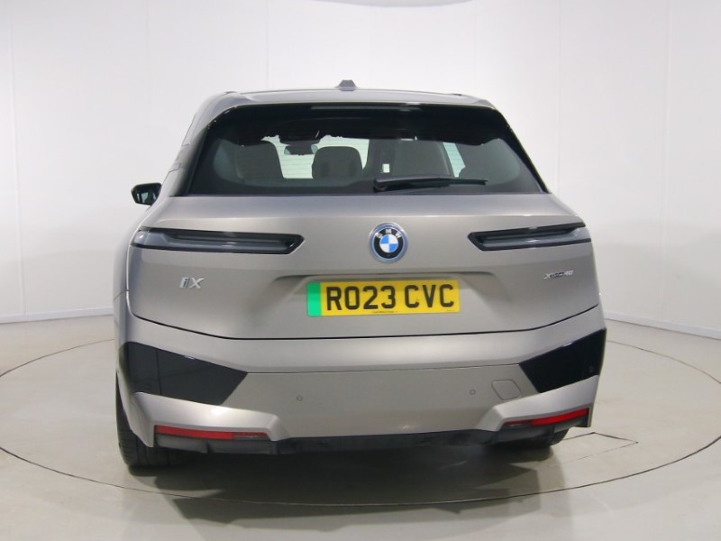 2023 (23) BMW iX 240kW xDrive40 M Sport 76.6kWh 5dr Auto 5298727