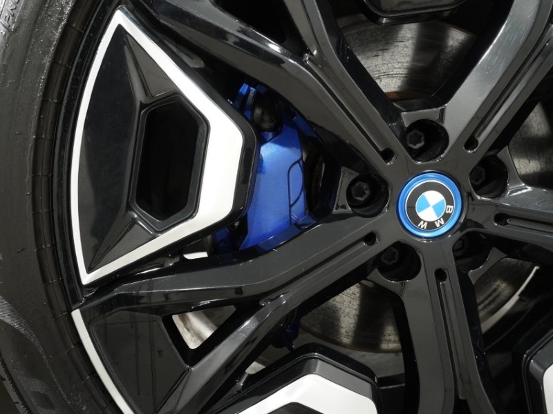 2023 (23) BMW iX 240kW xDrive40 M Sport 76.6kWh 5dr Auto 5298690