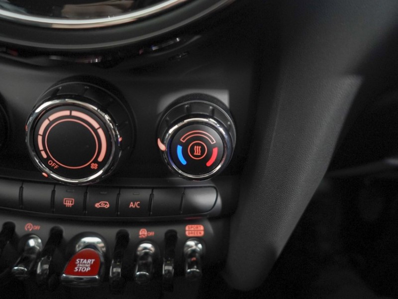 2021 (71) MINI HATCHBACK 2.0 Cooper S Classic 5dr 5289058