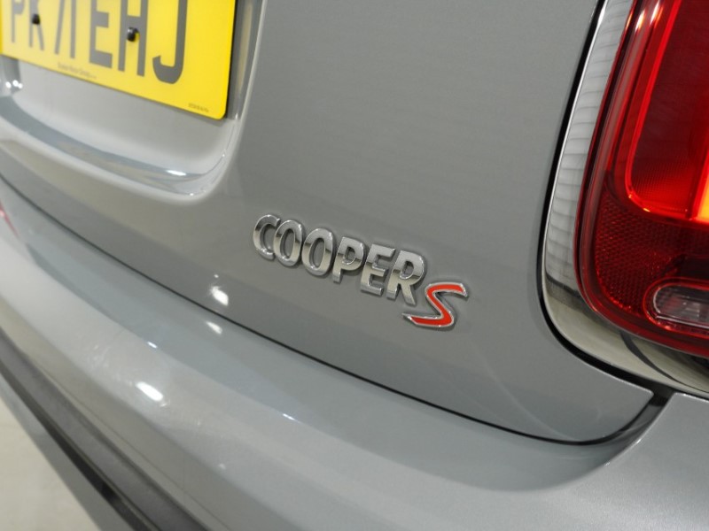 2021 (71) MINI HATCHBACK 2.0 Cooper S Classic 5dr 5289027