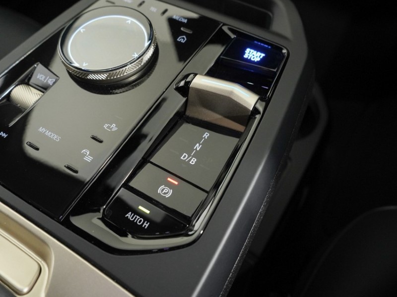 2023 (72) BMW iX 385kW xDrive50 M Sport 111.5kWh 5dr Auto 5290401