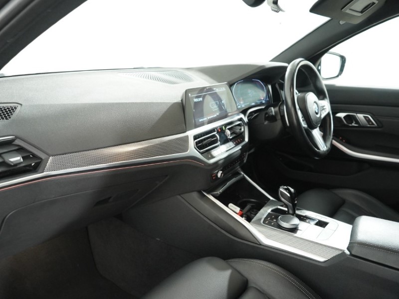2022 (22) BMW 3 SERIES 320d MHT M Sport 5dr Step Auto 5306355