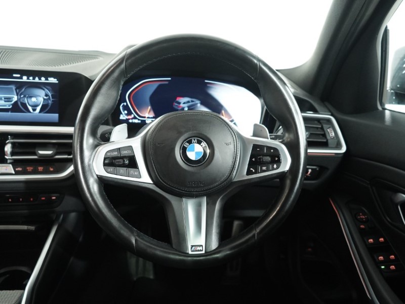 2022 (22) BMW 3 SERIES 320d MHT M Sport 5dr Step Auto 5306360