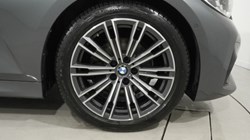 2022 (22) BMW 3 SERIES 320d MHT M Sport 5dr Step Auto 5306363