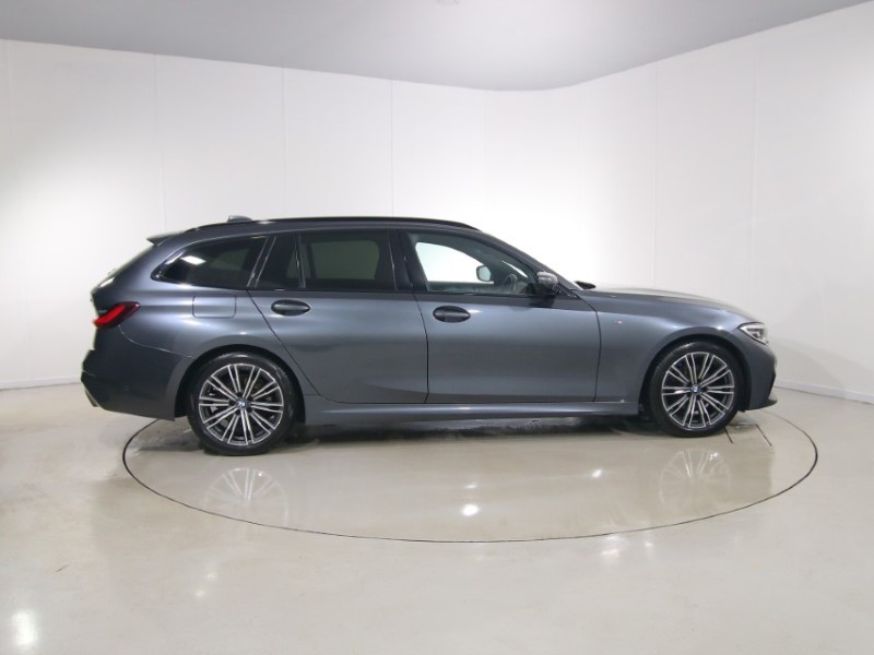 2022 (22) BMW 3 SERIES 320d MHT M Sport 5dr Step Auto 5306401