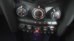 2022 (71) MINI HATCHBACK 1.5 Cooper Exclusive 5dr Auto 5294380