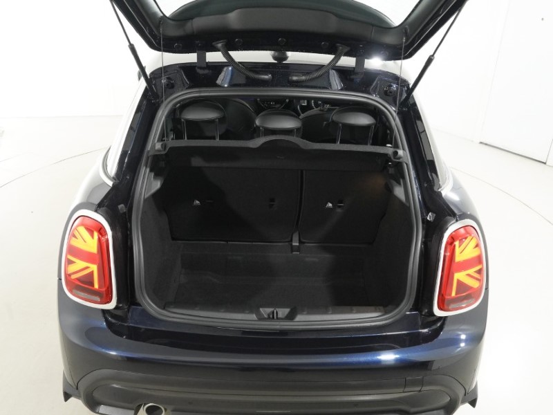 2022 (71) MINI HATCHBACK 1.5 Cooper Exclusive 5dr Auto 5294354