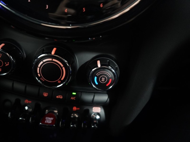 2022 (71) MINI HATCHBACK 1.5 Cooper Exclusive 5dr Auto 5294381