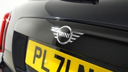 2022 (71) MINI HATCHBACK 1.5 Cooper Exclusive 5dr Auto 5294351