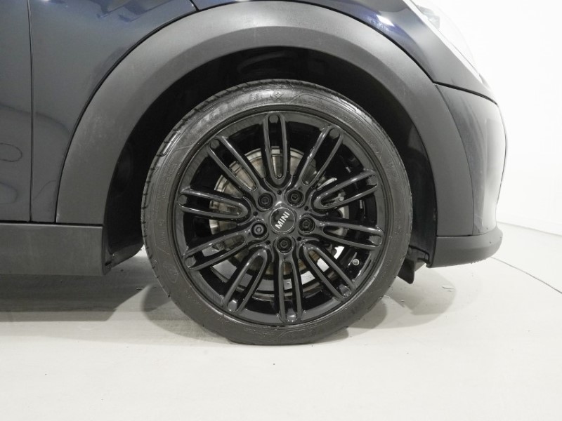 2022 (71) MINI HATCHBACK 1.5 Cooper Exclusive 5dr Auto 5294365