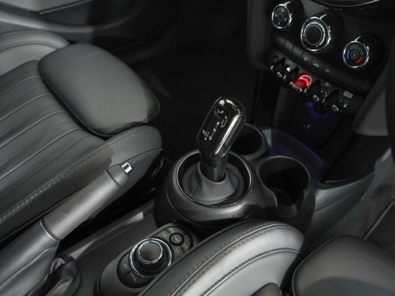 2022 (71) MINI HATCHBACK 1.5 Cooper Exclusive 5dr Auto 5294369