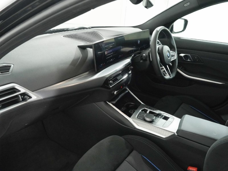 2025 (75) BMW 3 SERIES 320i M Sport 4dr Step Auto 5286488