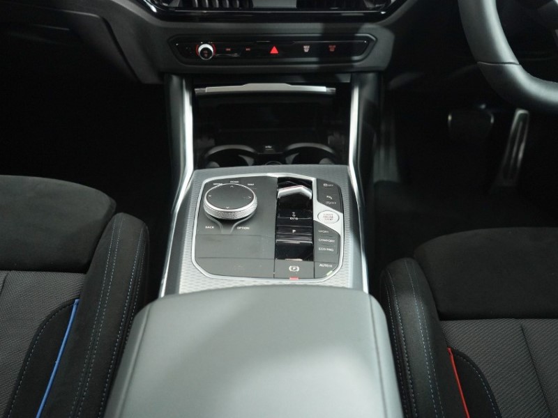 2025 (75) BMW 3 SERIES 320i M Sport 4dr Step Auto 5286493