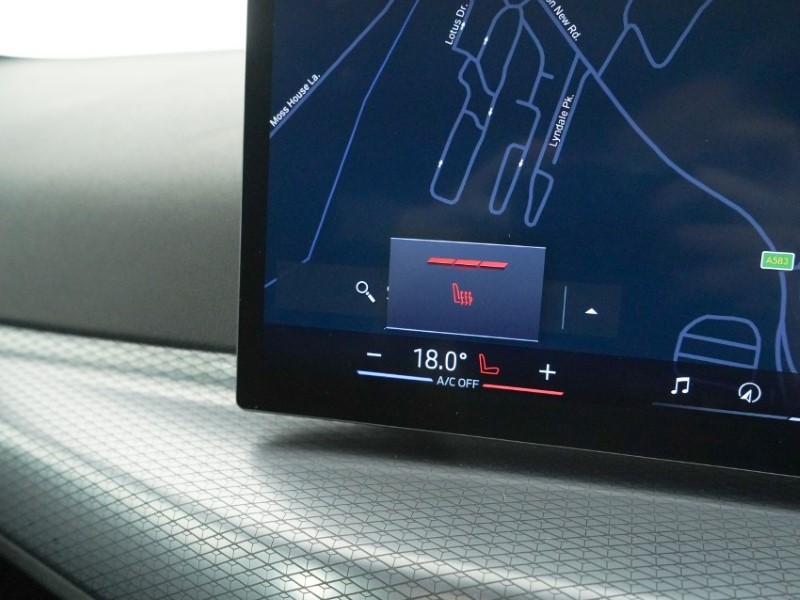 2025 (75) BMW 3 SERIES 320i M Sport 4dr Step Auto 5286515