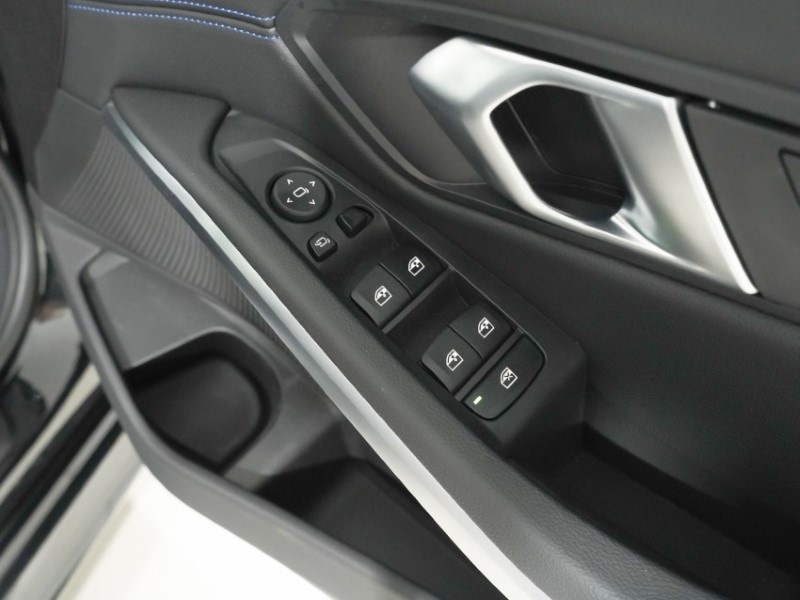 2025 (75) BMW 3 SERIES 320i M Sport 4dr Step Auto 5286502