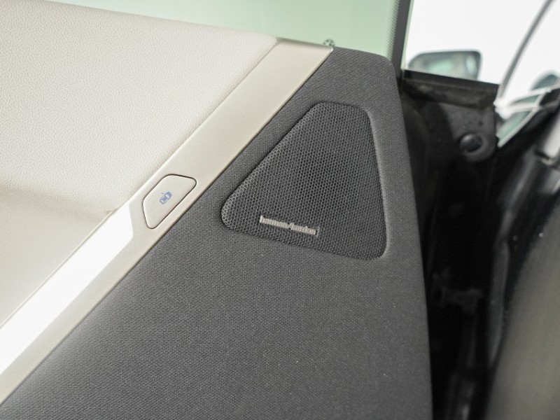 2022 (22) BMW iX 240kW xDrive40 M Sport 76.6kWh 5dr Auto [22kWCh] 5301894