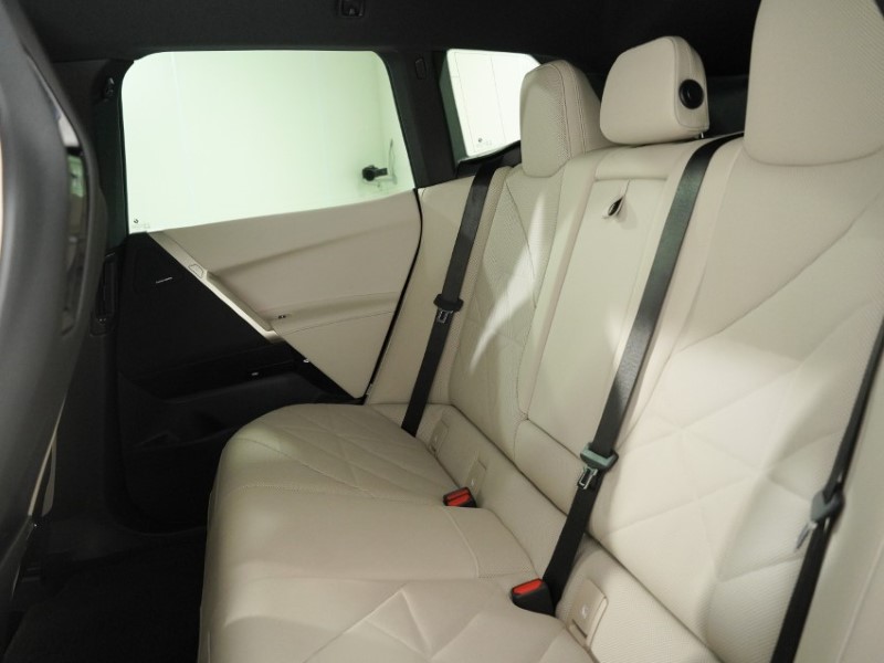 2022 (22) BMW iX 240kW xDrive40 M Sport 76.6kWh 5dr Auto [22kWCh] 5301891