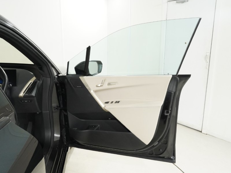 2022 (22) BMW iX 240kW xDrive40 M Sport 76.6kWh 5dr Auto [22kWCh] 5301911