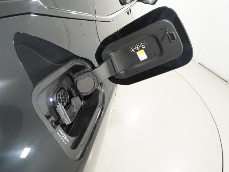 2022 (22) BMW iX 240kW xDrive40 M Sport 76.6kWh 5dr Auto [22kWCh] 5301905