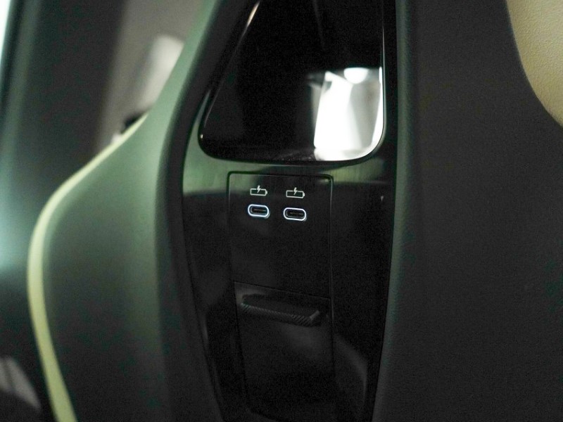 2022 (22) BMW iX 240kW xDrive40 M Sport 76.6kWh 5dr Auto [22kWCh] 5301893