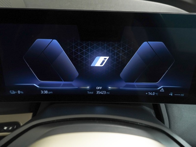 2022 (22) BMW iX 240kW xDrive40 M Sport 76.6kWh 5dr Auto [22kWCh] 5301919