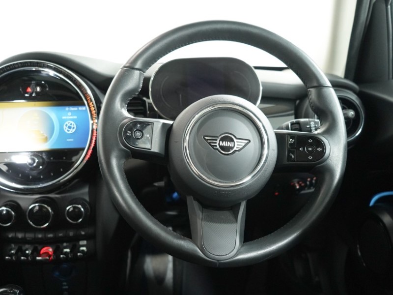 2023 (73) MINI HATCHBACK 1.5 Cooper Classic 5dr 5307675