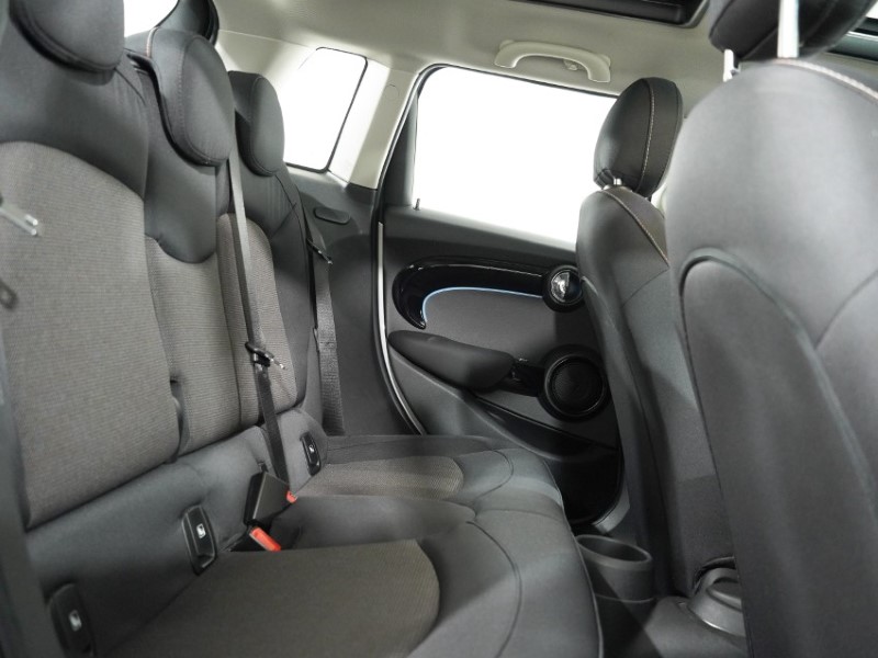 2023 (73) MINI HATCHBACK 1.5 Cooper Classic 5dr 5307706