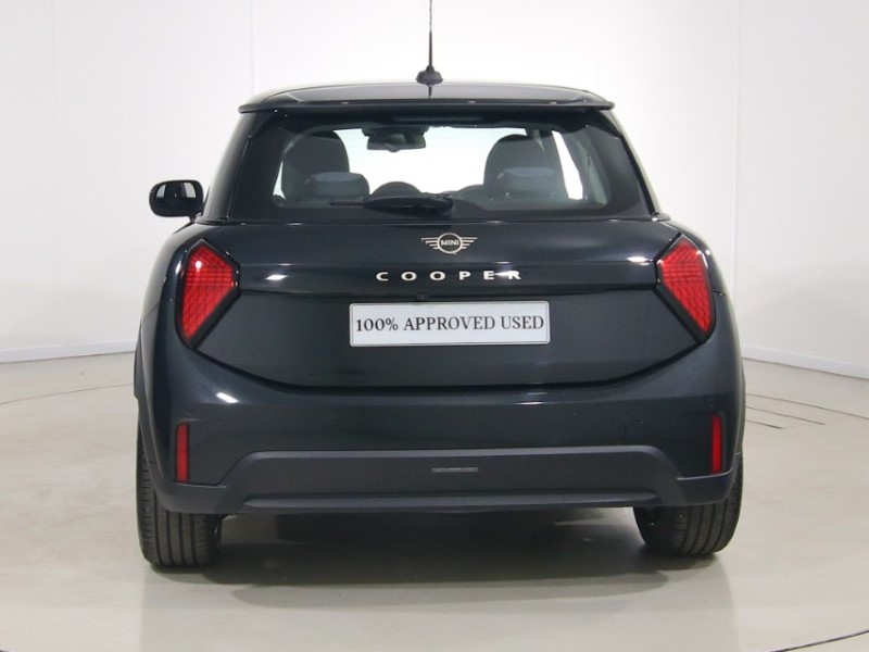 2025 (25) MINI COOPER 1.5 C Classic 3dr Auto 5320770
